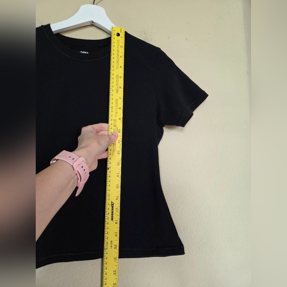 Quince Organic Cotton Jersey Tee Fitted Basic Capsule Minimalist - Picture 6 of 11